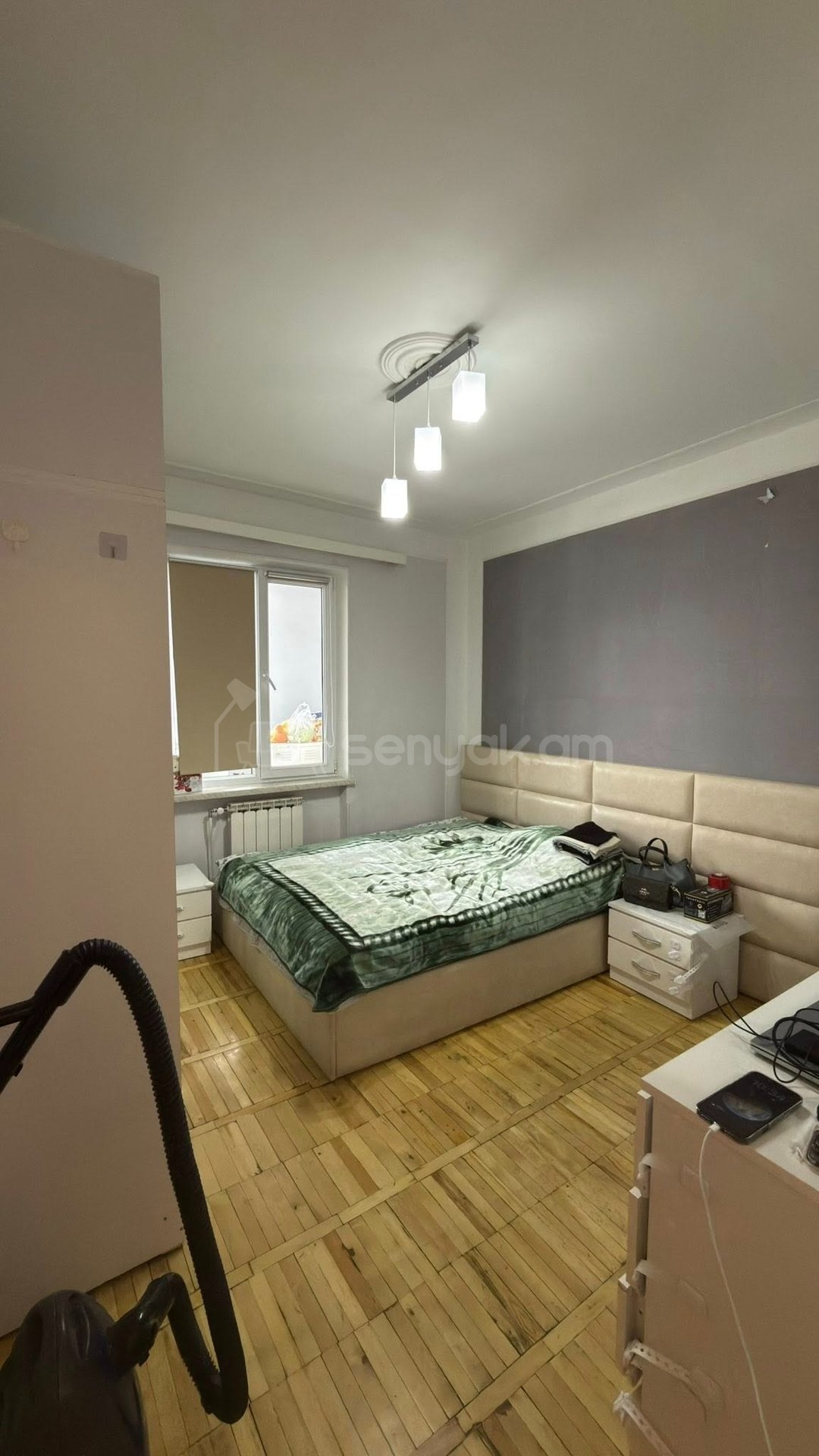 4 Սենյականոց Բնակարան, 100քմ, 2/9 հարկ, Նորմալ Վիճակում, Կահավորված