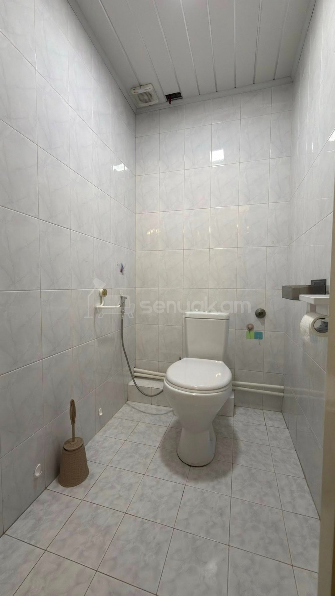 4 Սենյականոց Բնակարան, 100քմ, 2/9 հարկ, Նորմալ Վիճակում, Կահավորված