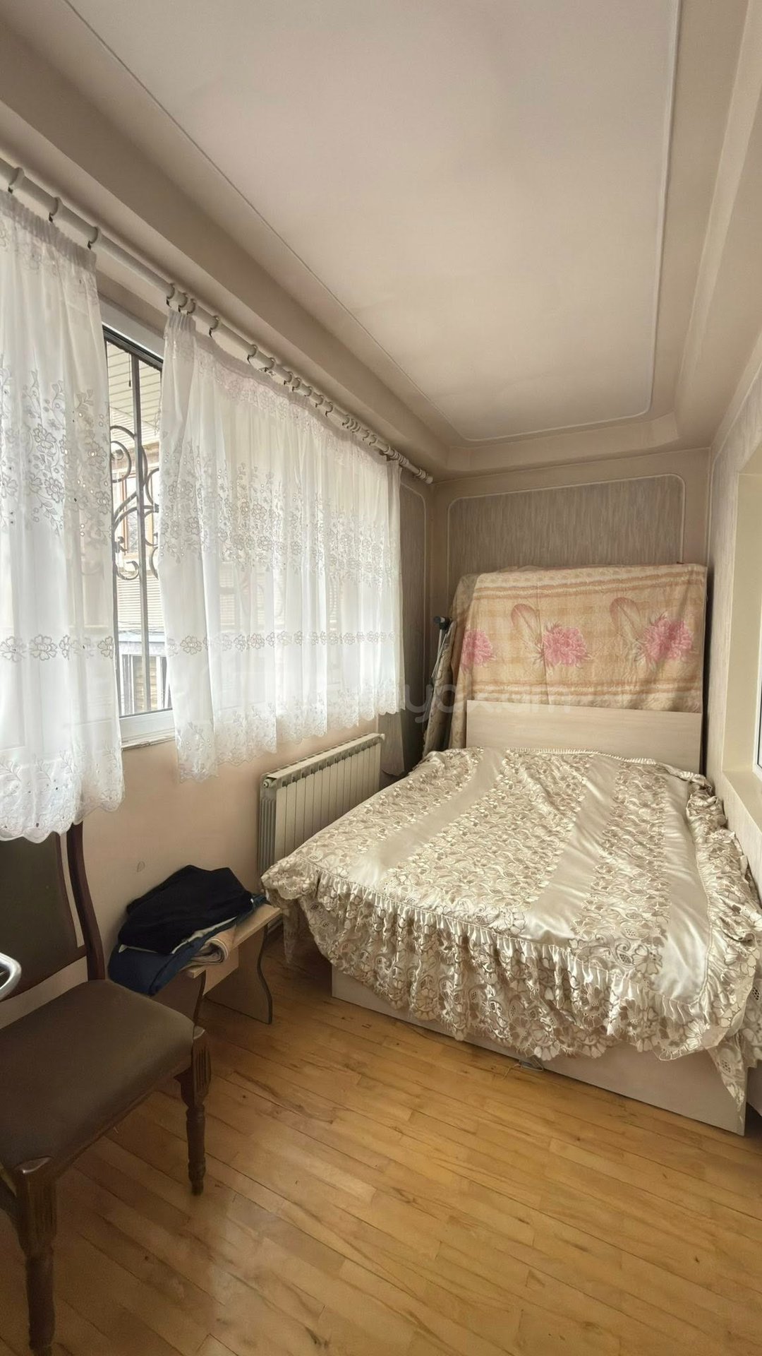 4 Սենյականոց Բնակարան, 100քմ, 2/9 հարկ, Նորմալ Վիճակում, Կահավորված