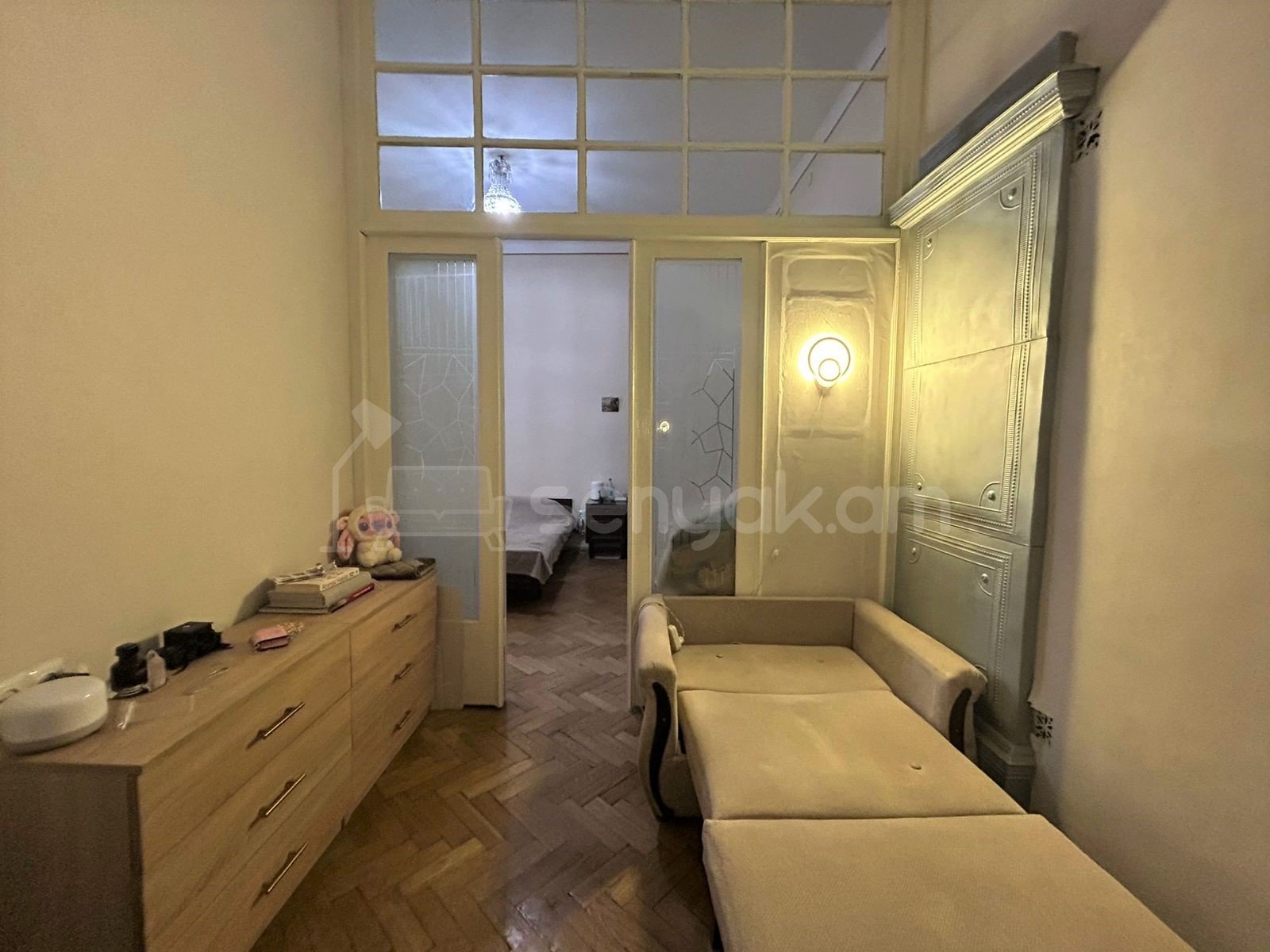 3 Սենյականոց Բնակարան Քարե Շենքում, 86քմ, 2/4 հարկ, Կոսմետիկ Վերանորոգված