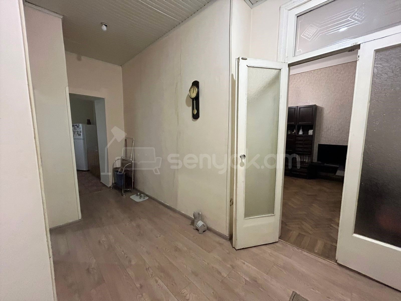 3 Սենյականոց Բնակարան Քարե Շենքում, 86քմ, 2/4 հարկ, Կոսմետիկ Վերանորոգված