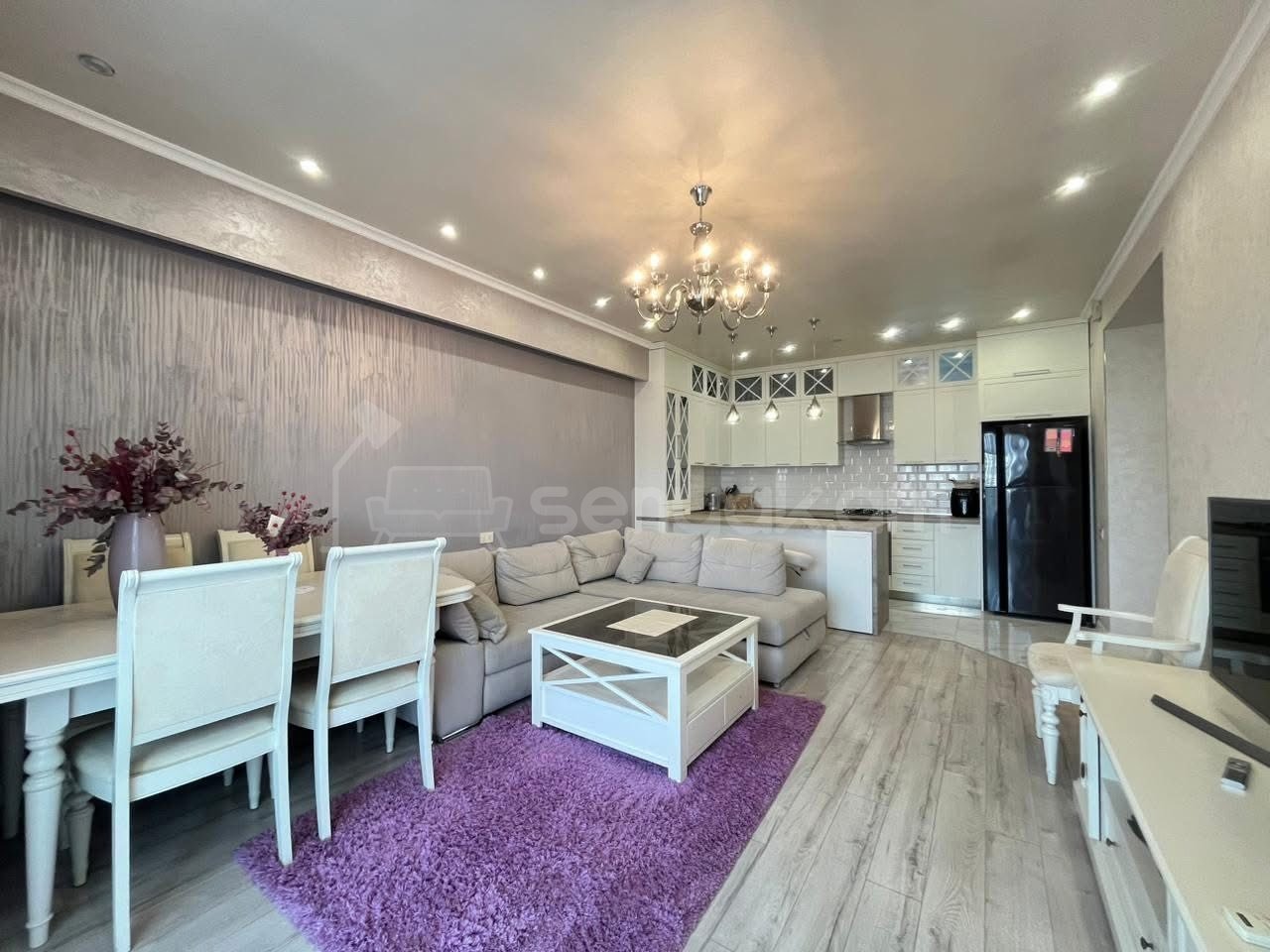 3 Սենյականոց Բնակարան Նորակառույցում, 80քմ, 3/4 հարկ, Դիզայներական Վերանորոգված, Կահավորված, Արևկող