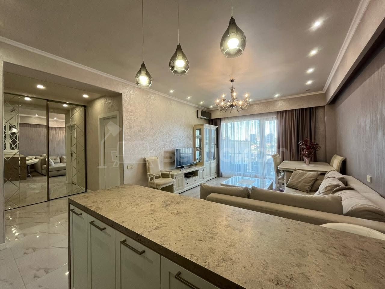 3 Սենյականոց Բնակարան Նորակառույցում, 80քմ, 3/4 հարկ, Դիզայներական Վերանորոգված, Կահավորված, Արևկող