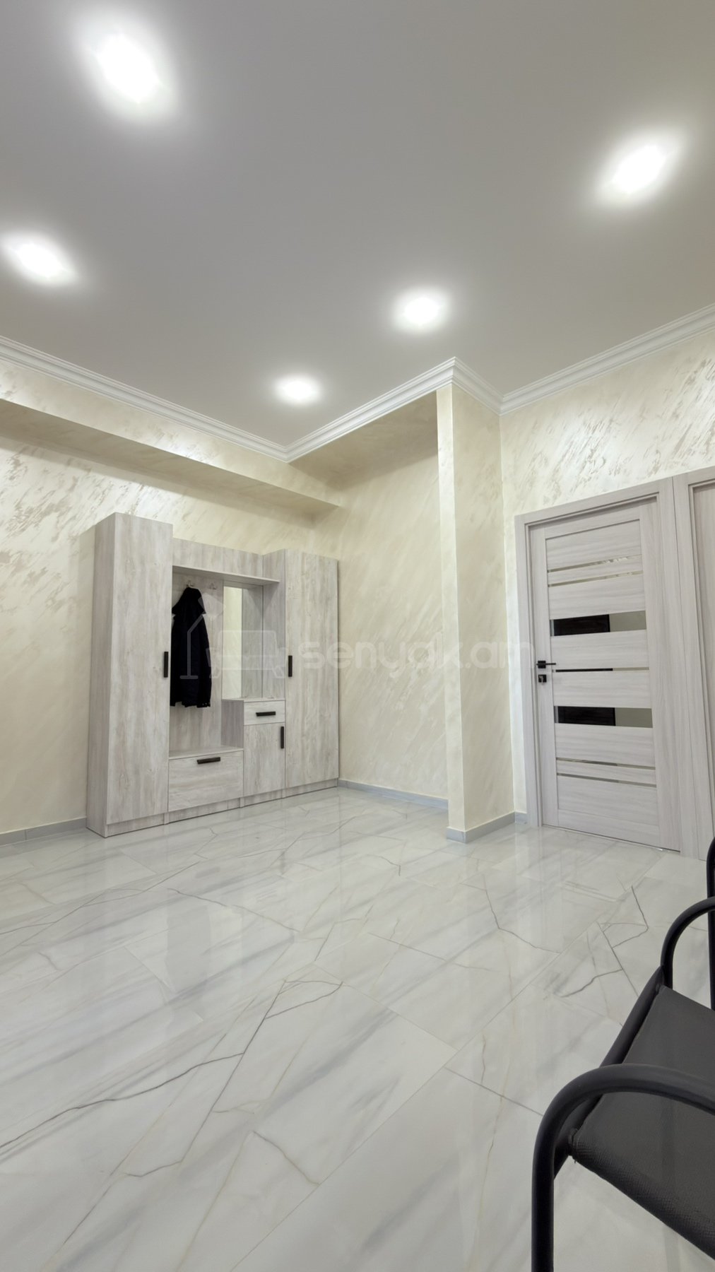 3 Սենյականոց Բնակարան Նորակառույցում, 110քմ, 12/18 հարկ, Կապիտալ Վերանորոգված