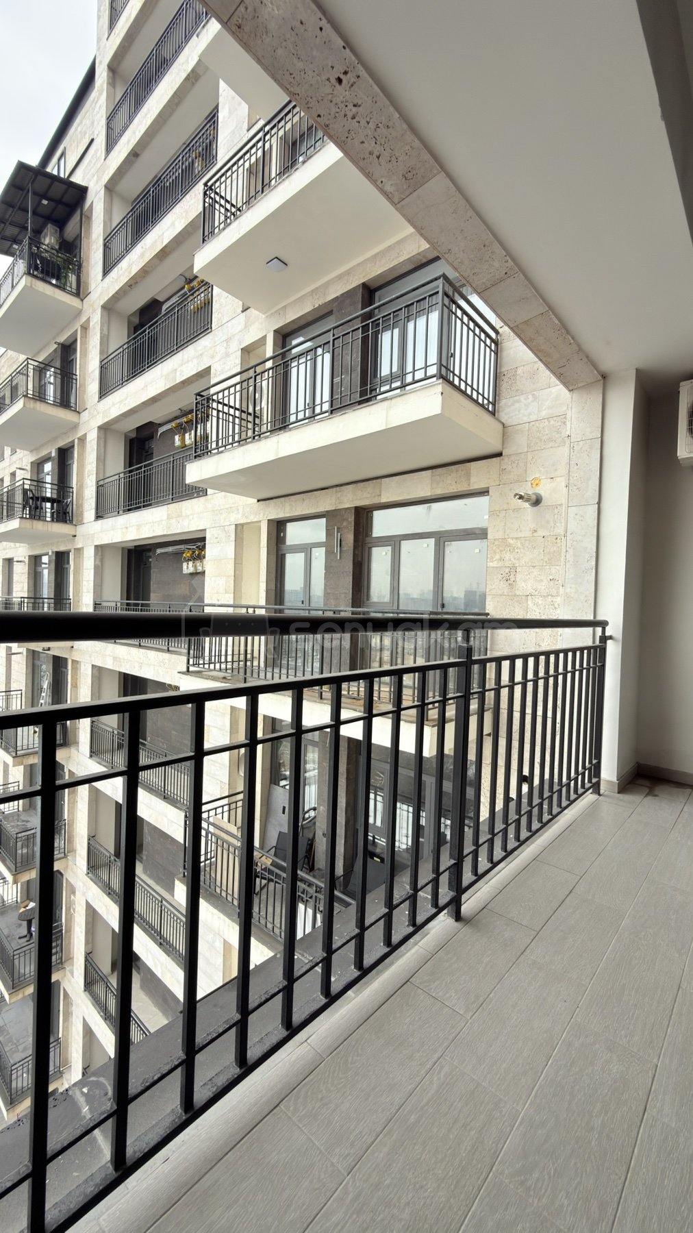 3 Սենյականոց Բնակարան Նորակառույցում, 110քմ, 12/18 հարկ, Կապիտալ Վերանորոգված