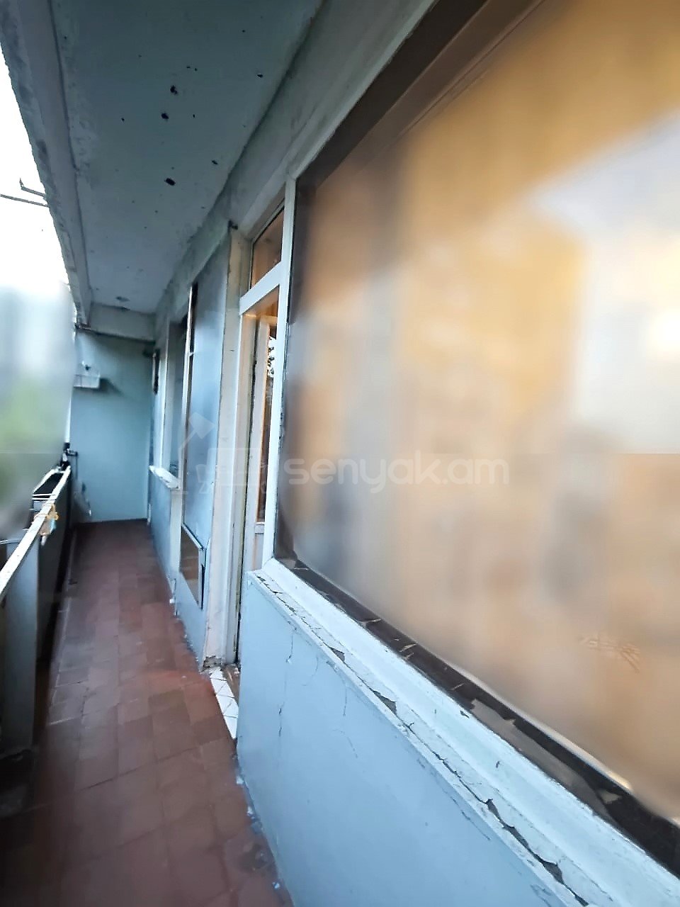 3 Սենյականոց Բնակարան, 91քմ, 6/10 հարկ, Պետական Վիճակում