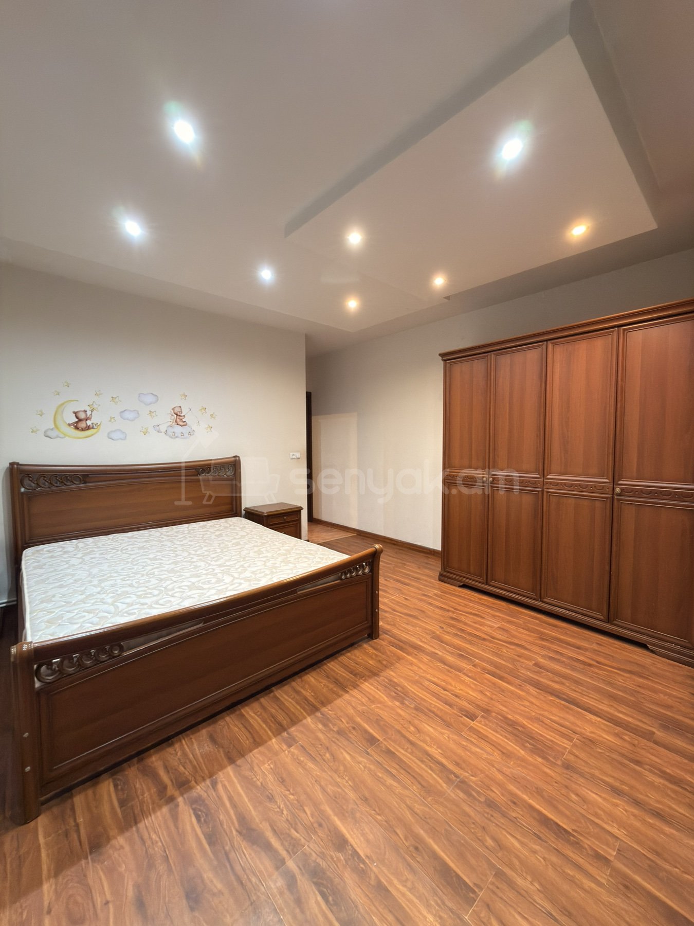 2 Սենյականոց Բնակարան Նորակառույցում, 100քմ, 8/13 հարկ, Կապիտալ Վերանորոգված, Կահավորված, Արևկող