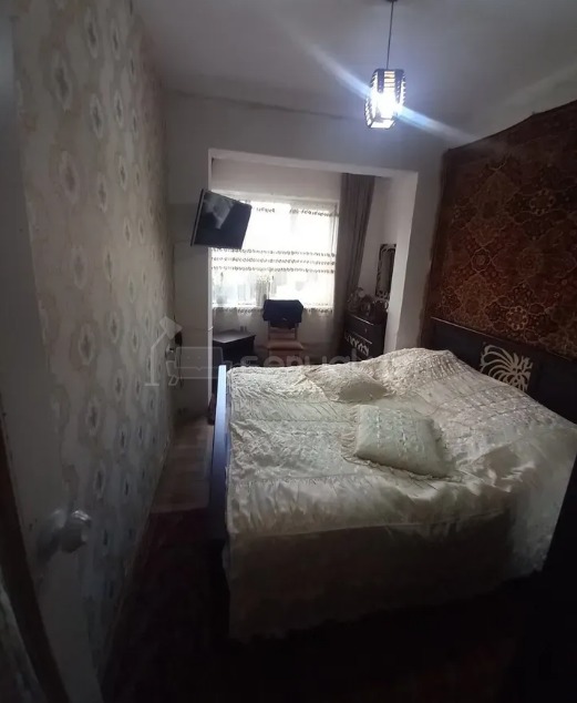 3 Սենյականոց Բնակարան, 73քմ, 5/9 հարկ, Նորմալ Վիճակում