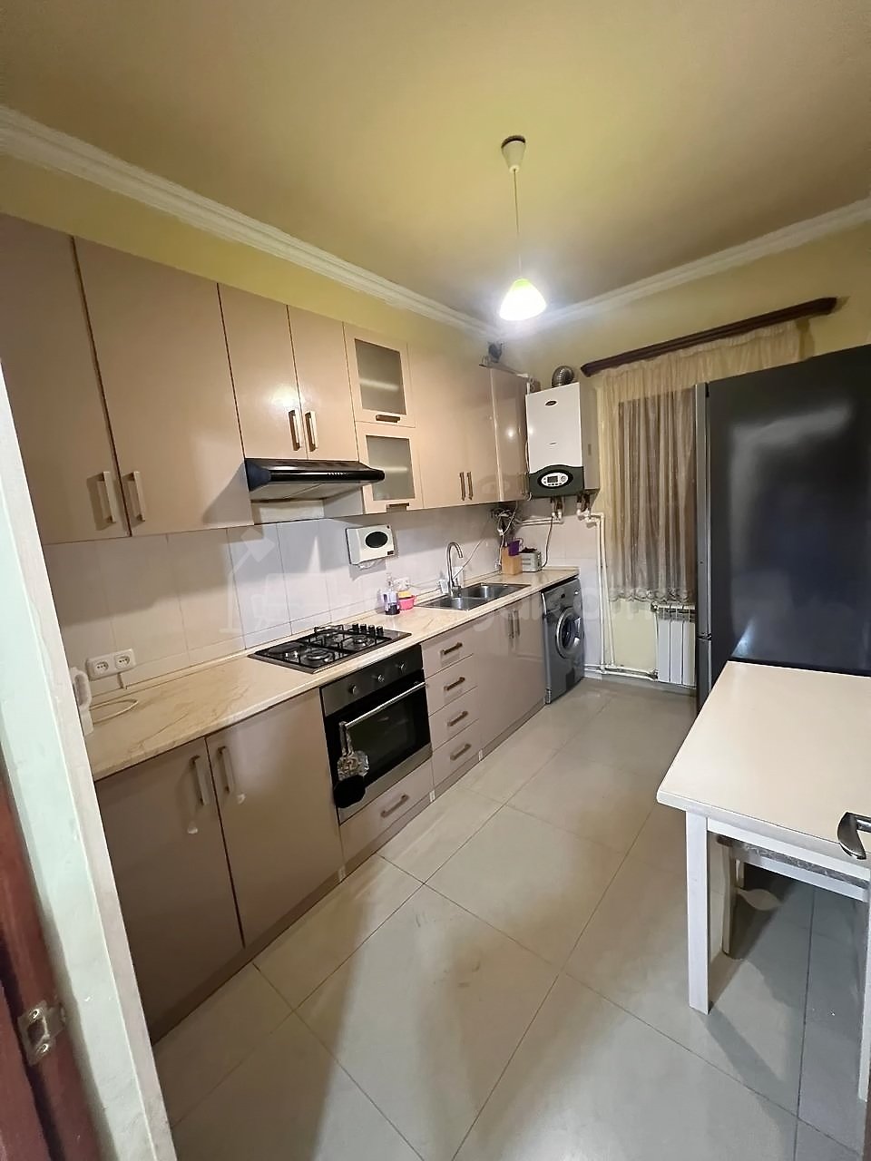 3 Սենյականոց Սեփական Տուն, 107քմ, Կապիտալ Վերանորոգված, Ավտոտնակով