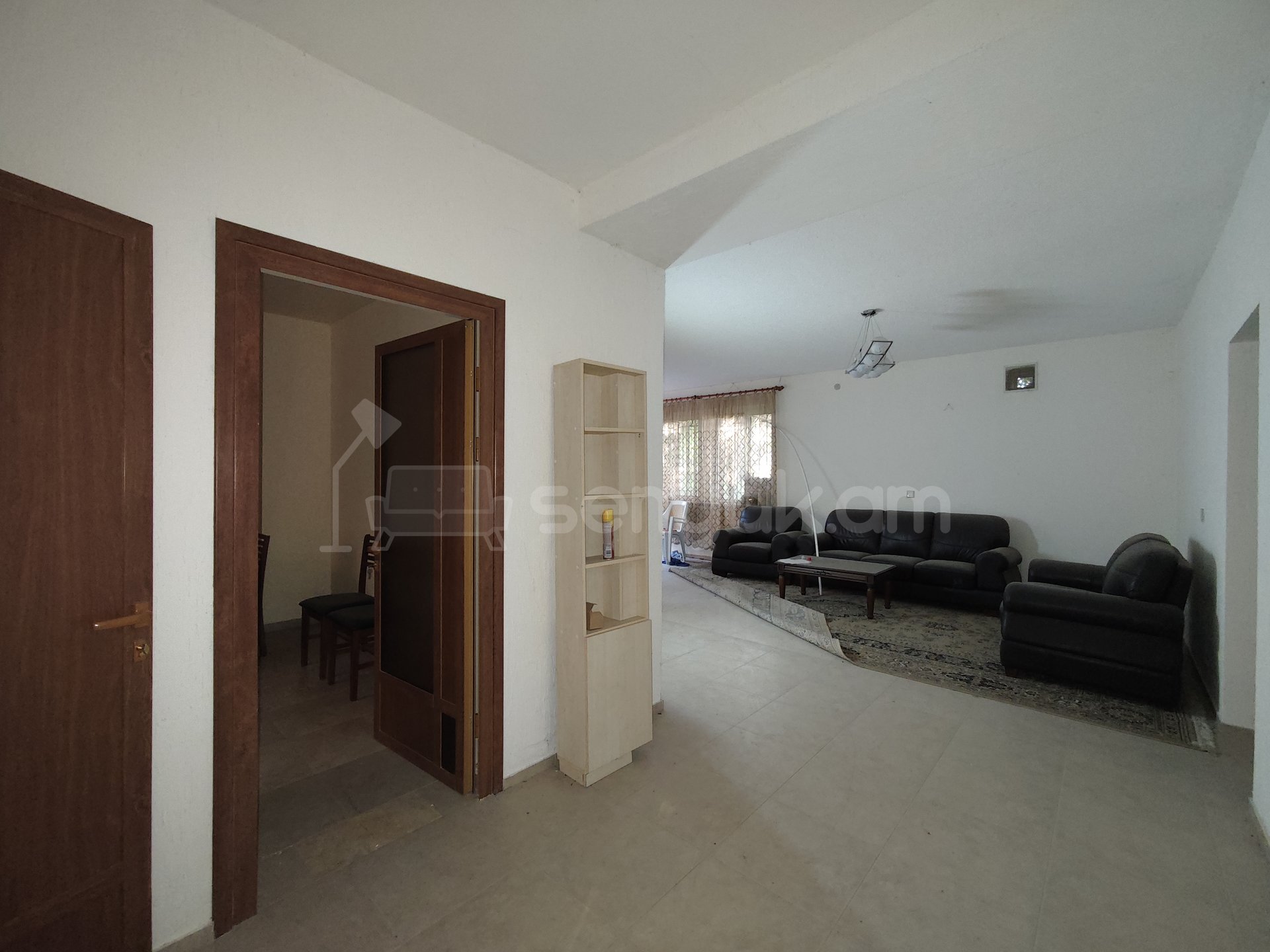 8 Սենյականոց Սեփական Տուն, 343քմ, Նորմալ Վիճակում, Ավտոտնակով