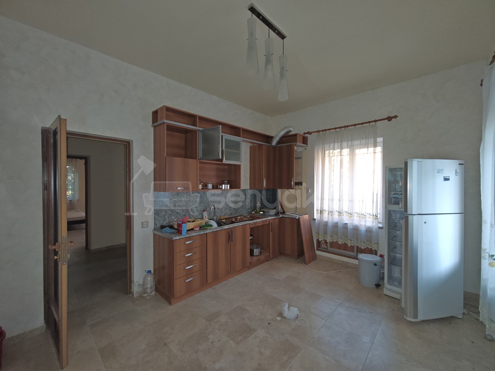 8 Սենյականոց Սեփական Տուն, 343քմ, Նորմալ Վիճակում, Ավտոտնակով