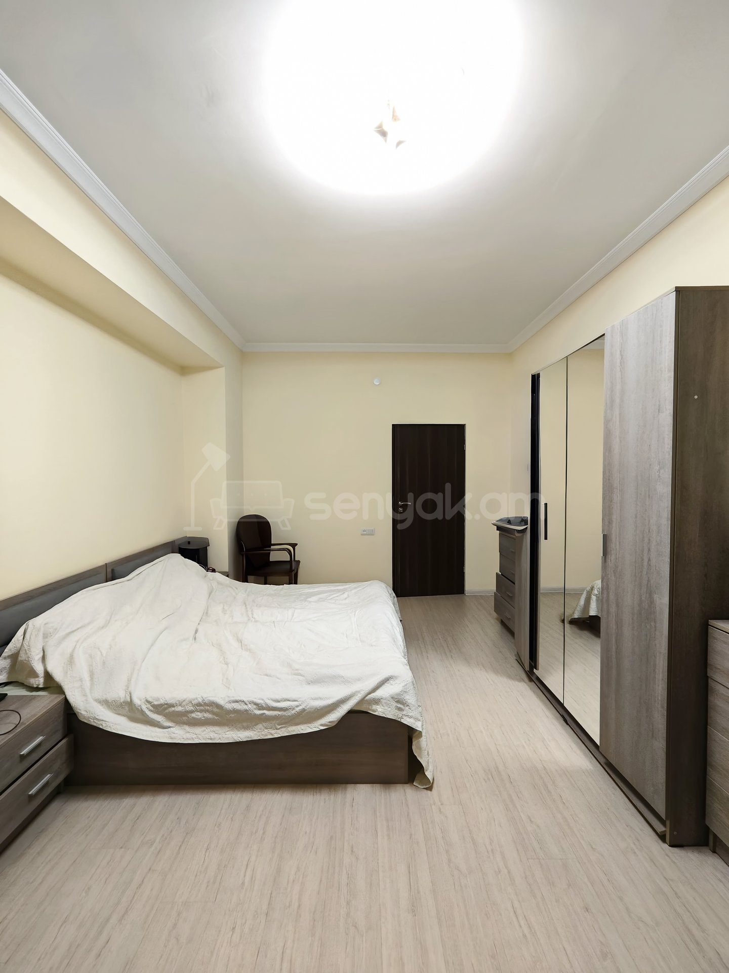 3 Սենյականոց Բնակարան Նորակառույցում, 121քմ, 5/14 հարկ, Կապիտալ Վերանորոգված