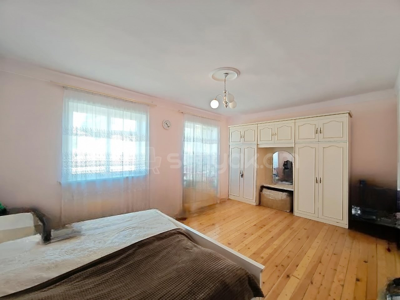 6 Սենյականոց Սեփական Տուն, 243քմ, Նորմալ Վիճակում, Ավտոտնակով