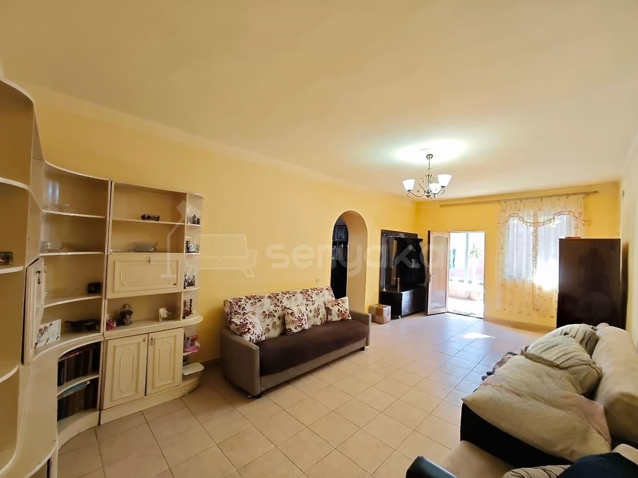 6 Սենյականոց Սեփական Տուն, 243քմ, Նորմալ Վիճակում, Ավտոտնակով