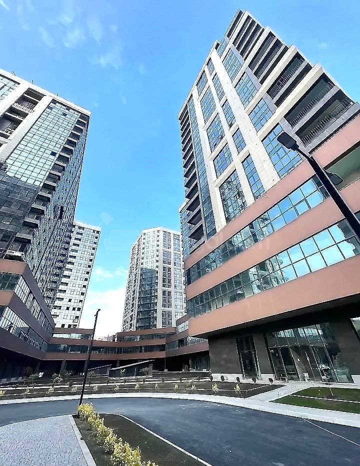 2 Սենյականոց Բնակարան Նորակառույցում, 88քմ, 16/20 հարկ, Զրոյական Վիճակում