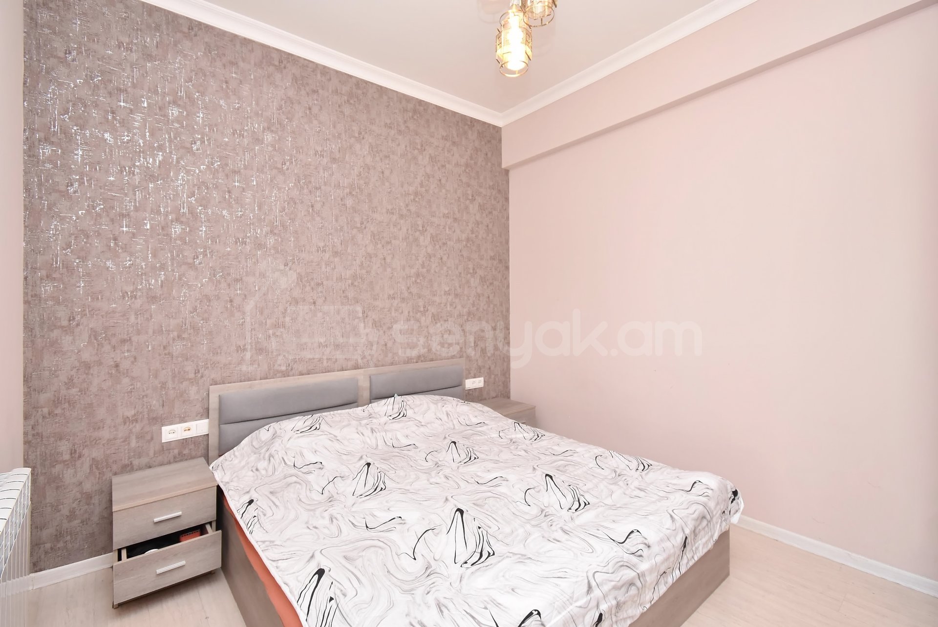 3 Սենյականոց Բնակարան Նորակառույցում, 110քմ, 6/14 հարկ, Կապիտալ Վերանորոգված