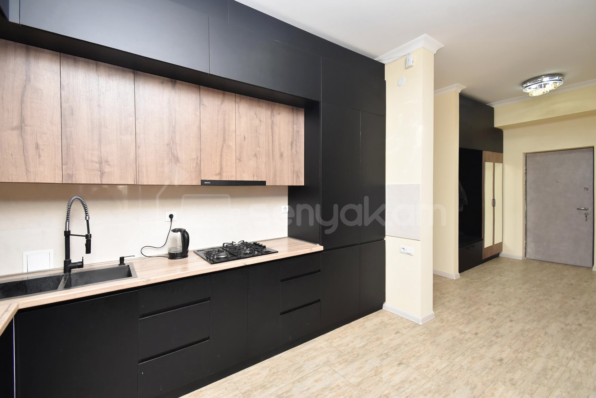 3 Սենյականոց Բնակարան Նորակառույցում, 110քմ, 6/14 հարկ, Կապիտալ Վերանորոգված