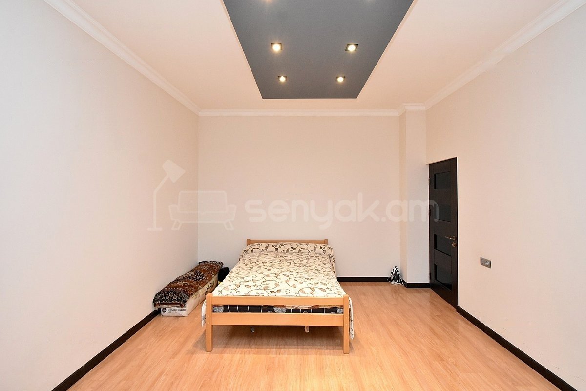 5 Սենյականոց Շքեղ Առանձնատուն, 315քմ, Ավտոտնակով