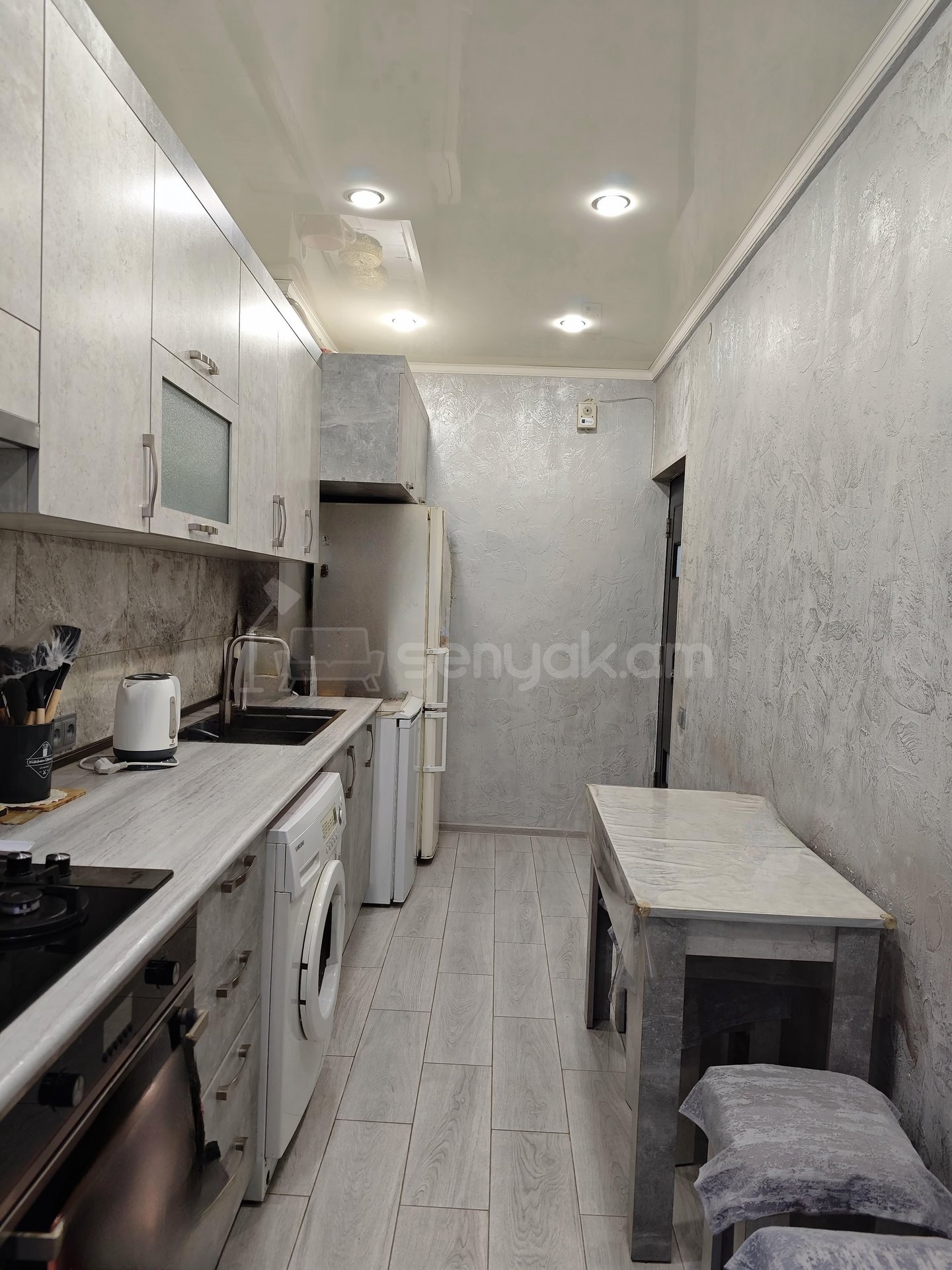 3 Սենյականոց Բնակարան, 73քմ, 9/9 հարկ, Կապիտալ Վերանորոգված