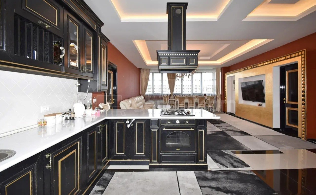 3 Սենյականոց Բնակարան, 123քմ, 5/18 հարկ, Կապիտալ Վերանորոգված