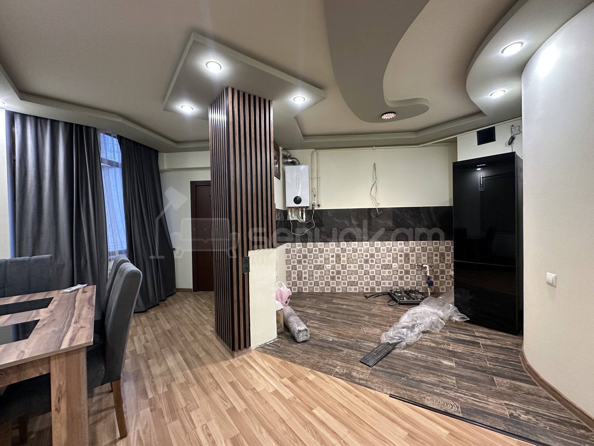 2 Սենյականոց Բնակարան Նորակառույցում, 55քմ, 3/7 հարկ, Կապիտալ Վերանորոգված, Կահավորված, Արևկող