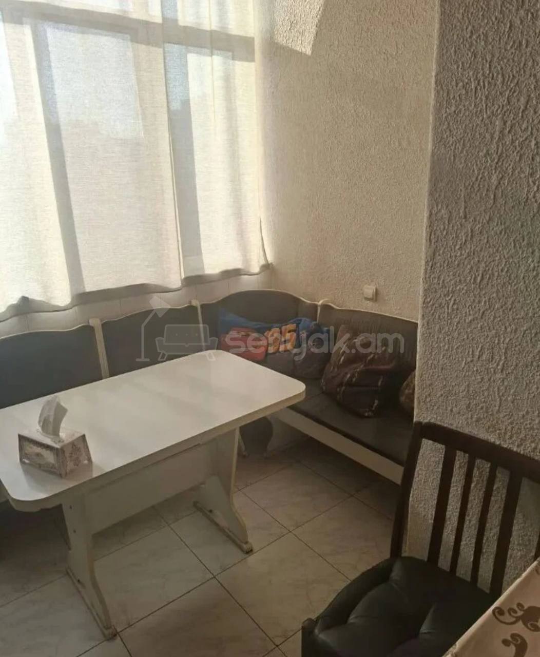 2 Սենյականոց Բնակարան Քարե Շենքում, 68քմ, 4/4 հարկ, Կապիտալ Վերանորոգված, Կահավորված, Արևկող