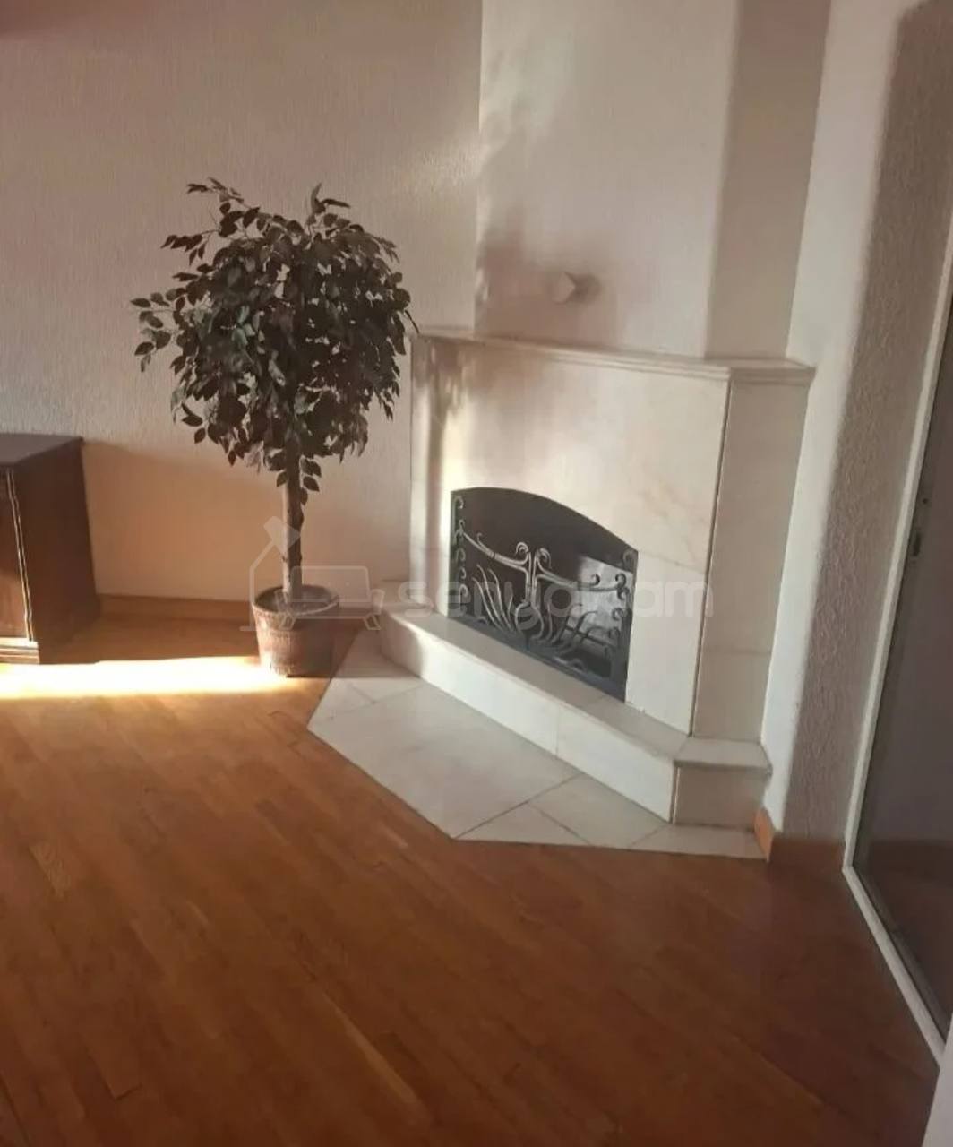 2 Սենյականոց Բնակարան Քարե Շենքում, 68քմ, 4/4 հարկ, Կապիտալ Վերանորոգված, Կահավորված, Արևկող