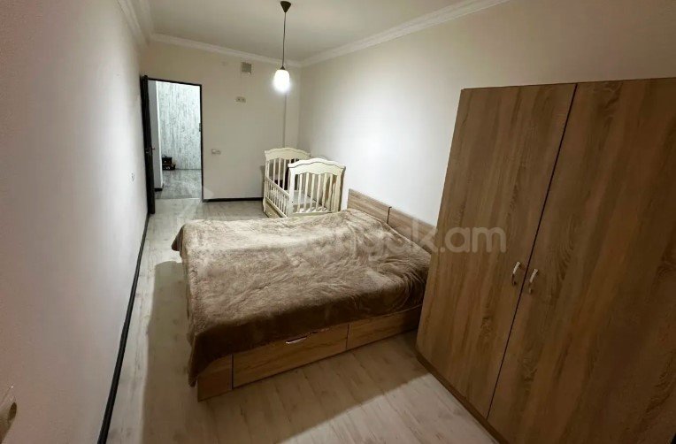 3 Սենյականոց Բնակարան, 85քմ, 1/9 հարկ, Կապիտալ Վերանորոգված, Կահավորված, Արևկող