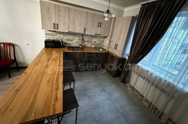 3 Սենյականոց Բնակարան, 85քմ, 1/9 հարկ, Կապիտալ Վերանորոգված, Կահավորված, Արևկող