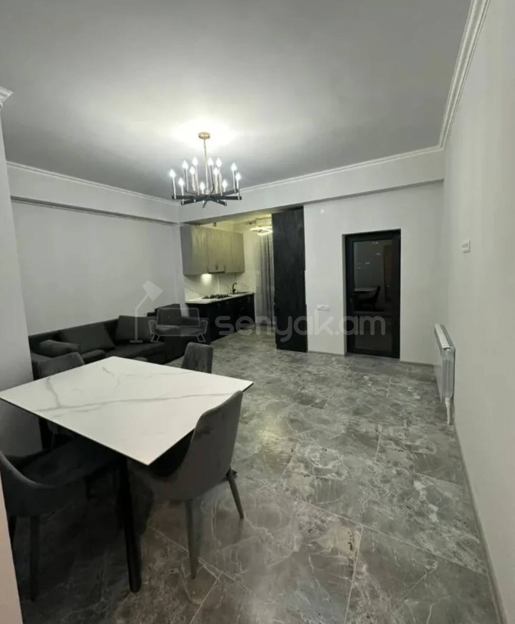 2 Սենյականոց Բնակարան, 60քմ, 9/15 հարկ, Կապիտալ Վերանորոգված, Կահավորված