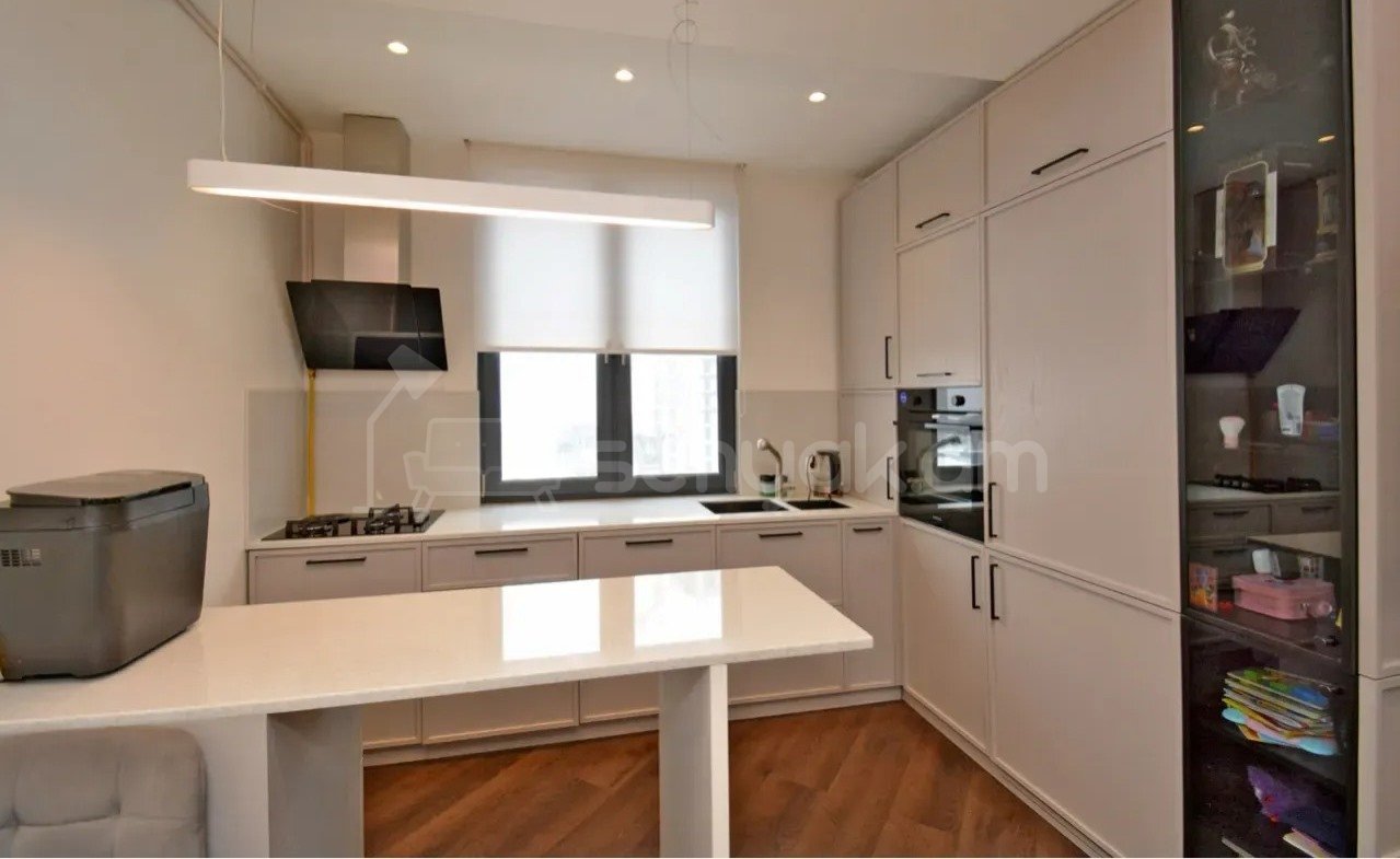 3 Սենյականոց Բնակարան Նորակառույցում, 80քմ, 6/12 հարկ, Կապիտալ Վերանորոգված