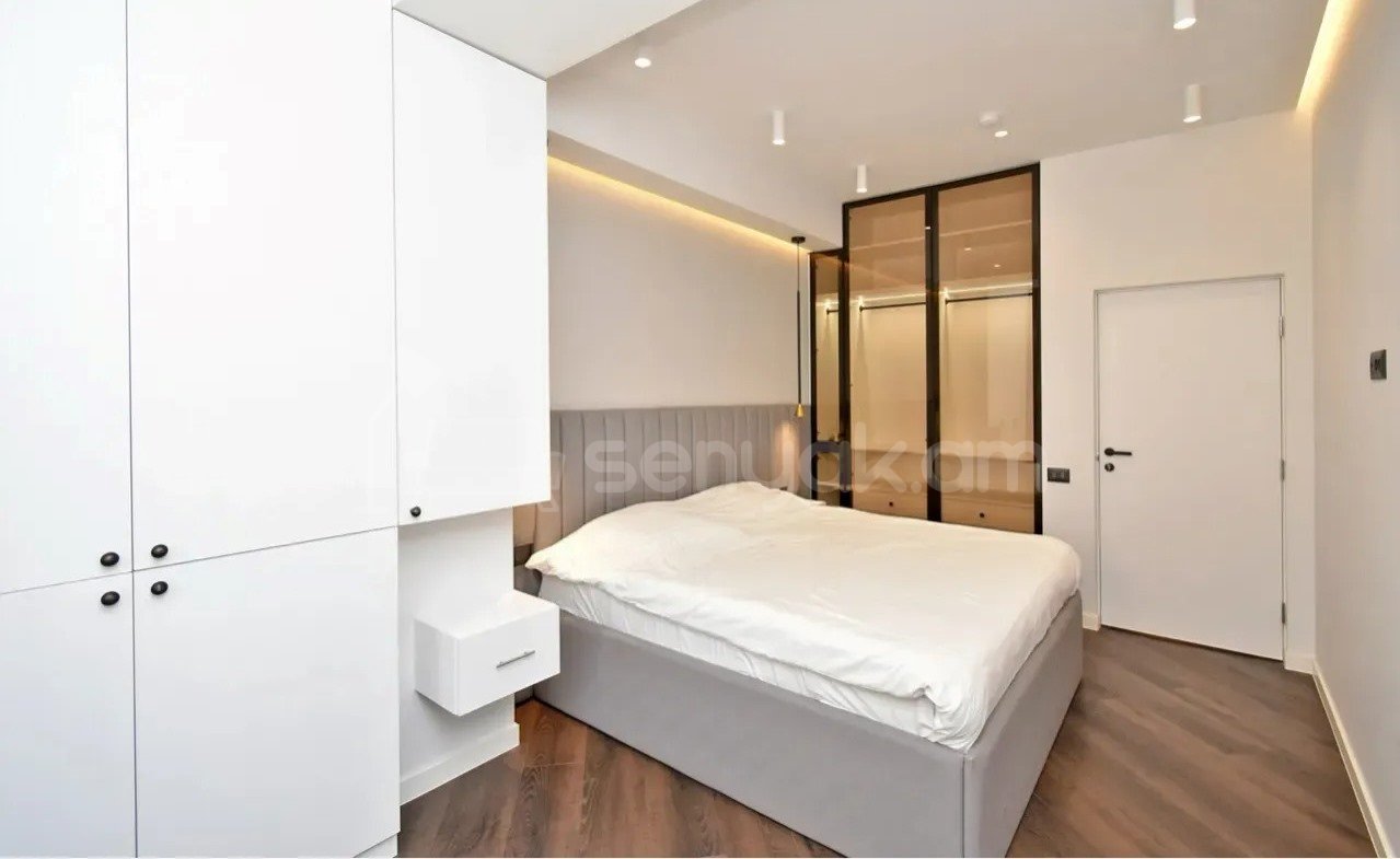 3 Սենյականոց Բնակարան Նորակառույցում, 80քմ, 6/12 հարկ, Կապիտալ Վերանորոգված