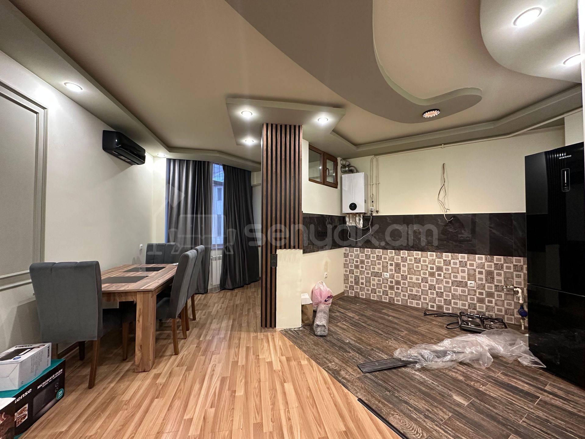 2 Սենյականոց Բնակարան Նորակառույցում, 55քմ, 3/7 հարկ, Դիզայներական Վերանորոգված, Կահավորված, Արևկող