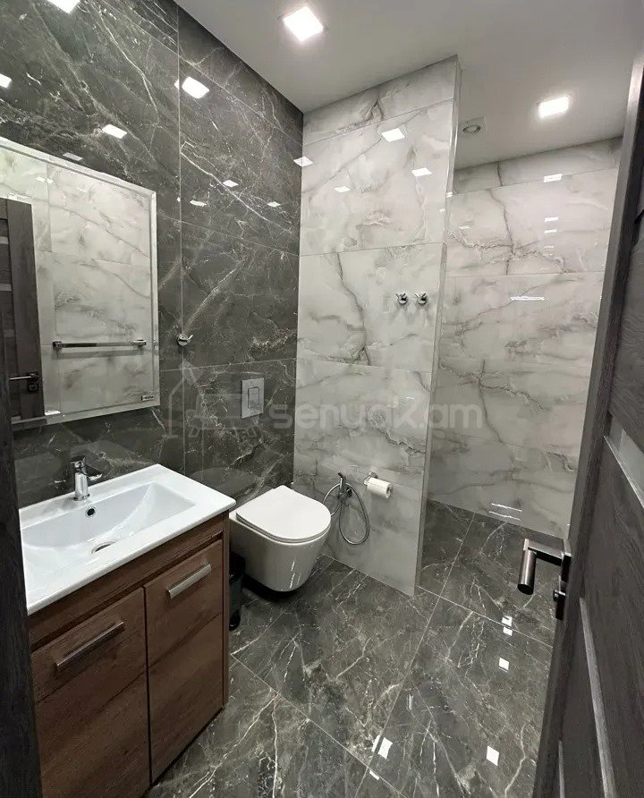 2 Սենյականոց Բնակարան Նորակառույցում, 71քմ, 2/6 հարկ, Կապիտալ Վերանորոգված