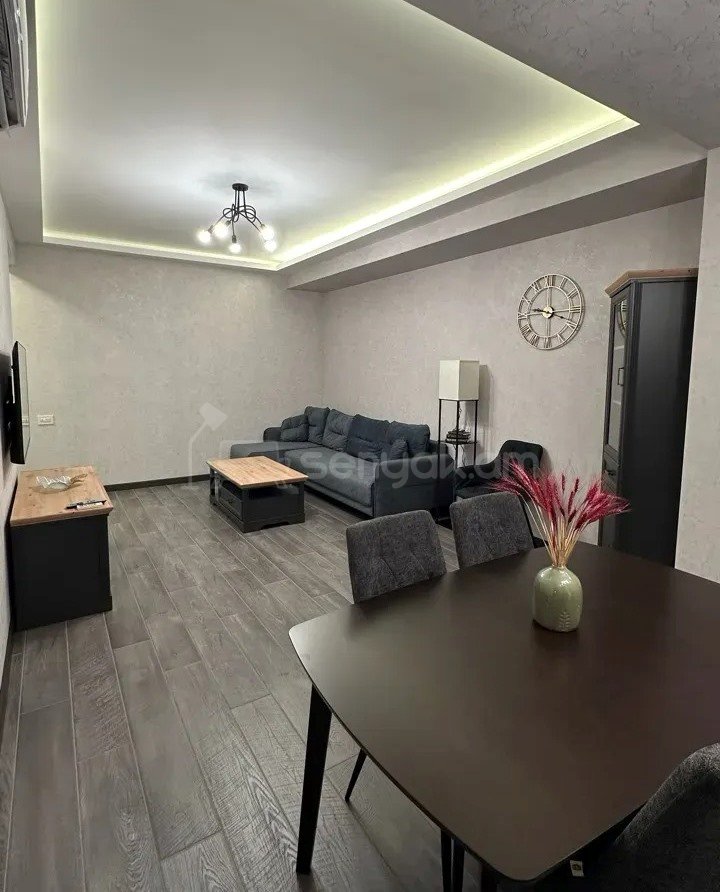 2 Սենյականոց Բնակարան Նորակառույցում, 71քմ, 2/6 հարկ, Կապիտալ Վերանորոգված