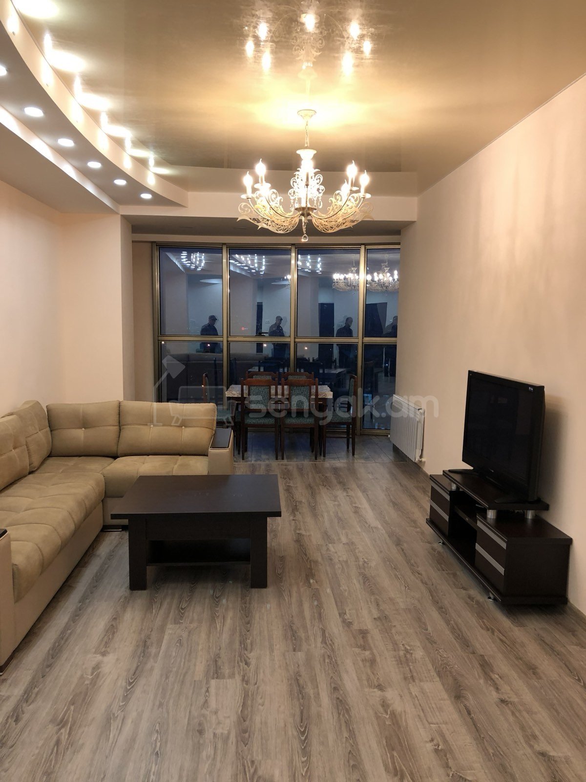 3 Սենյականոց Բնակարան Նորակառույցում, 105քմ, 7/14 հարկ, Կապիտալ Վերանորոգված, Կահավորված