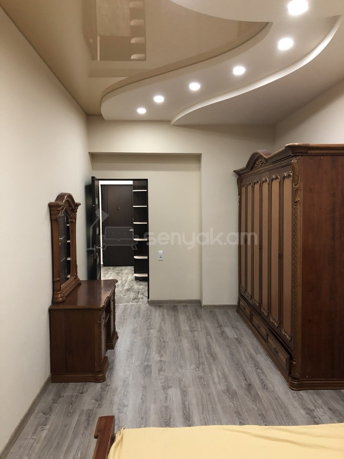 3 Սենյականոց Բնակարան Նորակառույցում, 105քմ, 7/14 հարկ, Կապիտալ Վերանորոգված, Կահավորված