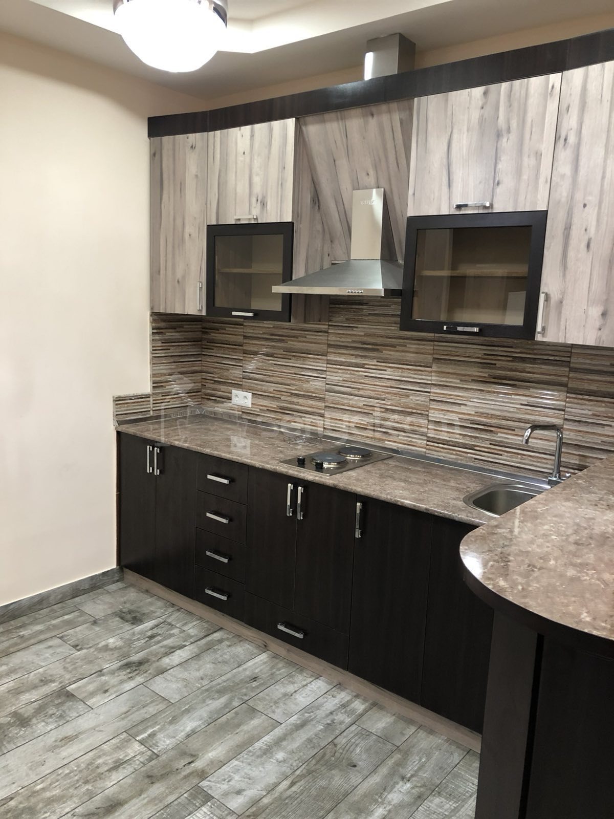 3 Սենյականոց Բնակարան Նորակառույցում, 105քմ, 7/14 հարկ, Կապիտալ Վերանորոգված, Կահավորված