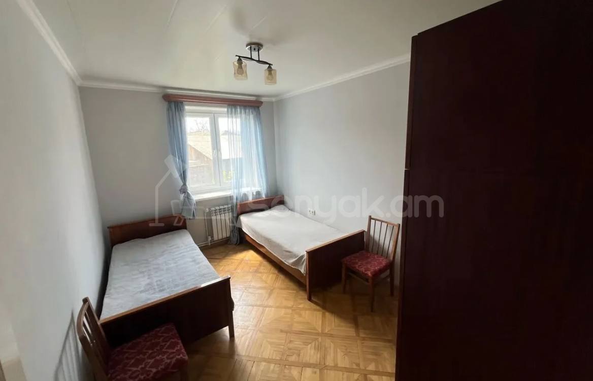 2 Սենյականոց Սեփական Տուն, 124քմ, Կոսմետիկ Վերանորոգված, Կահավորված