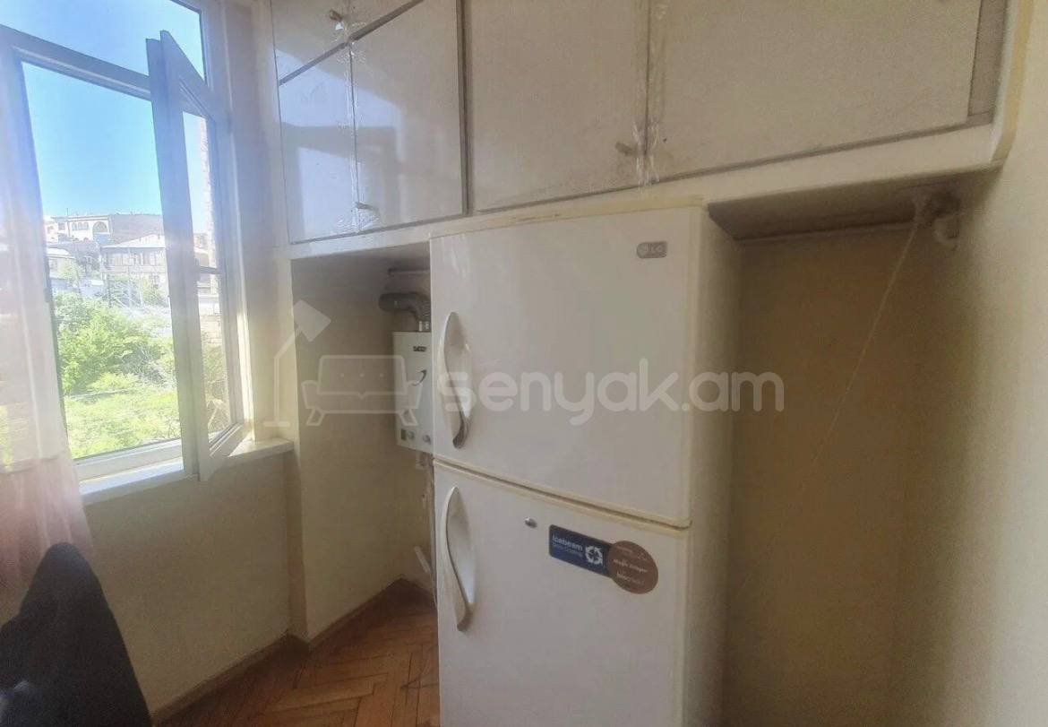 2 Սենյականոց Բնակարան Քարե Շենքում, 70քմ, 3/4 հարկ, Կապիտալ Վերանորոգված, Կահավորված, Արևկող