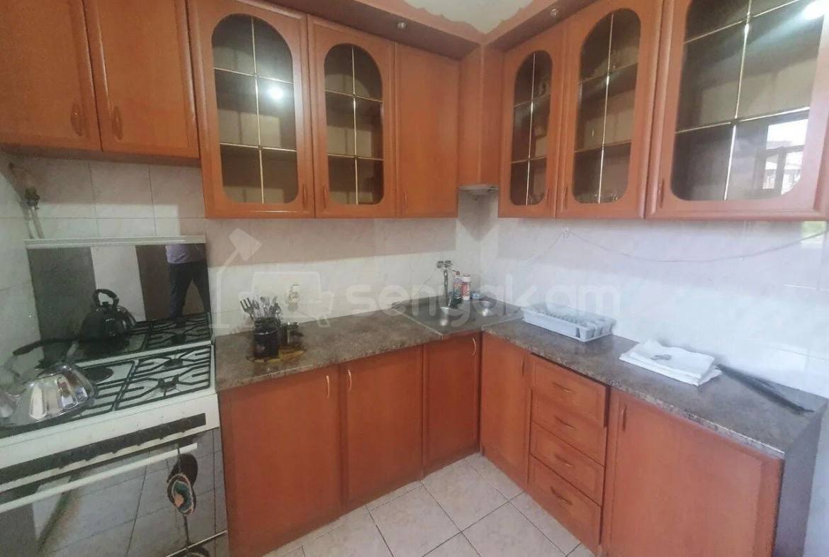 2 Սենյականոց Բնակարան Քարե Շենքում, 70քմ, 3/4 հարկ, Կապիտալ Վերանորոգված, Կահավորված, Արևկող