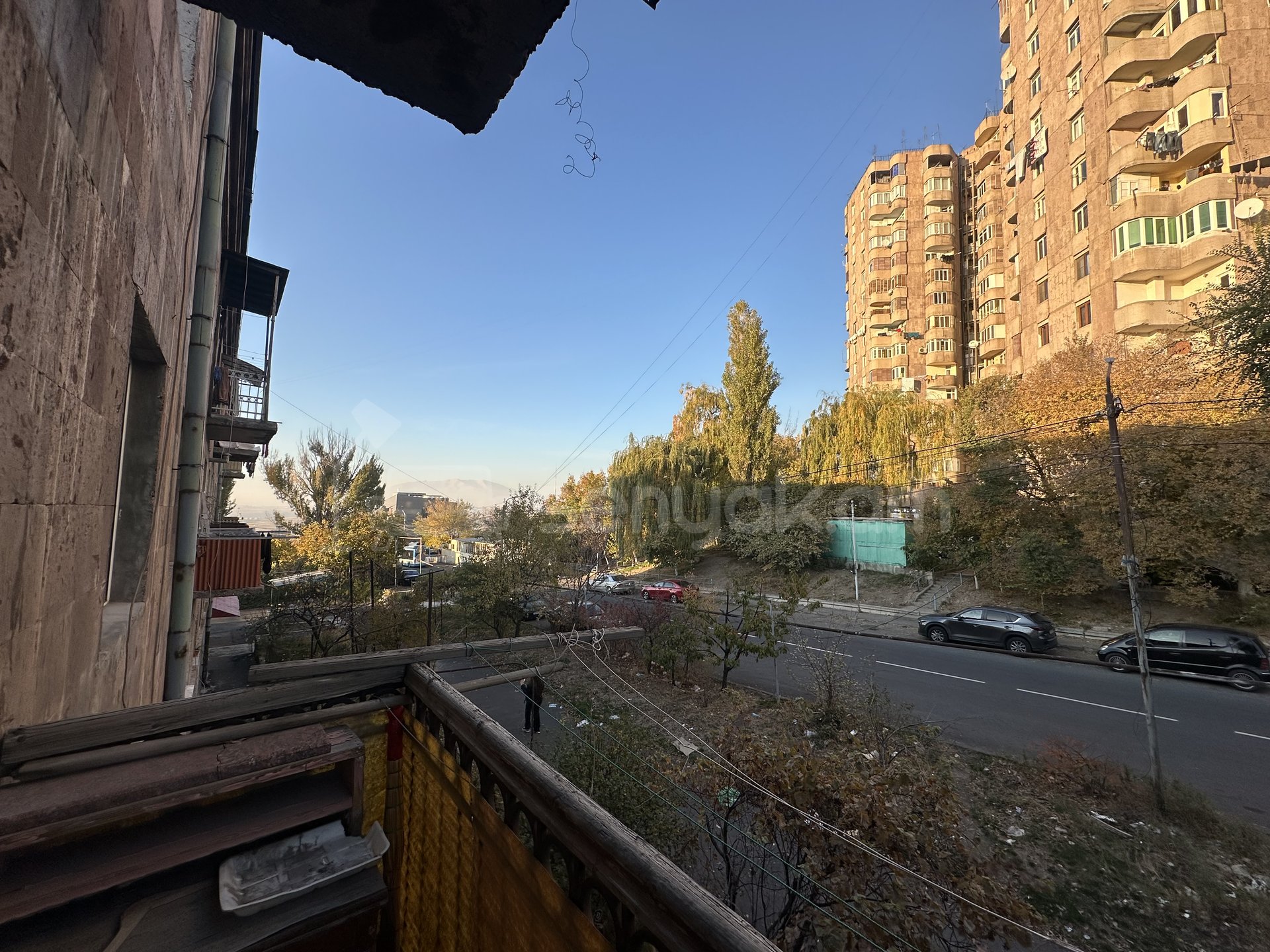 1 Սենյականոց Բնակարան Քարե Շենքում, 34քմ, 2/4 հարկ, Կոսմետիկ Վերանորոգված