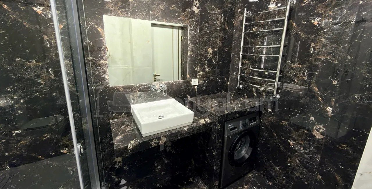 3 Սենյականոց Բնակարան Նորակառույցում, 128քմ, 5/17 հարկ, Դիզայներական Վերանորոգված