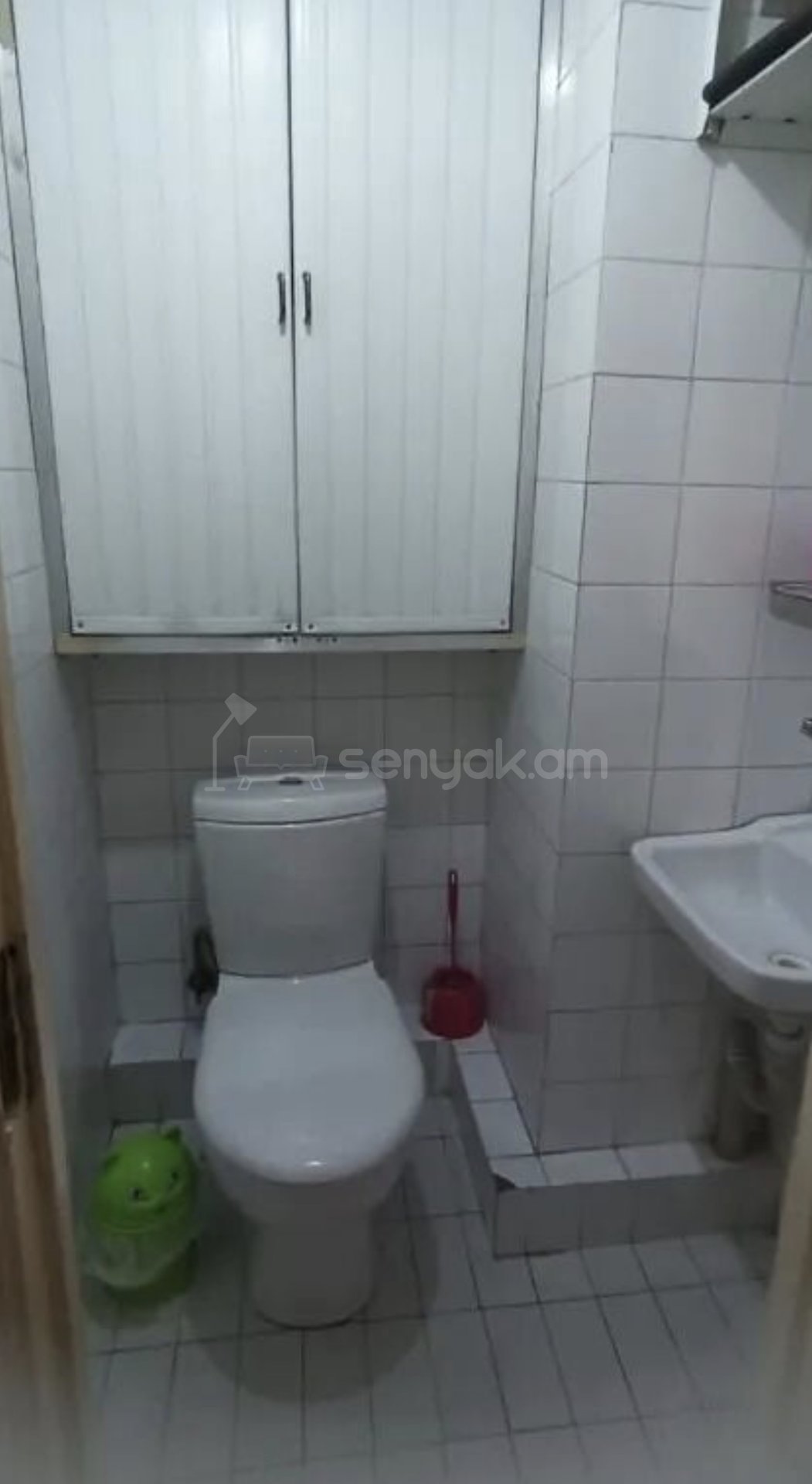 3 Սենյականոց Բնակարան, 81քմ, 9/14 հարկ, Նորմալ Վիճակում