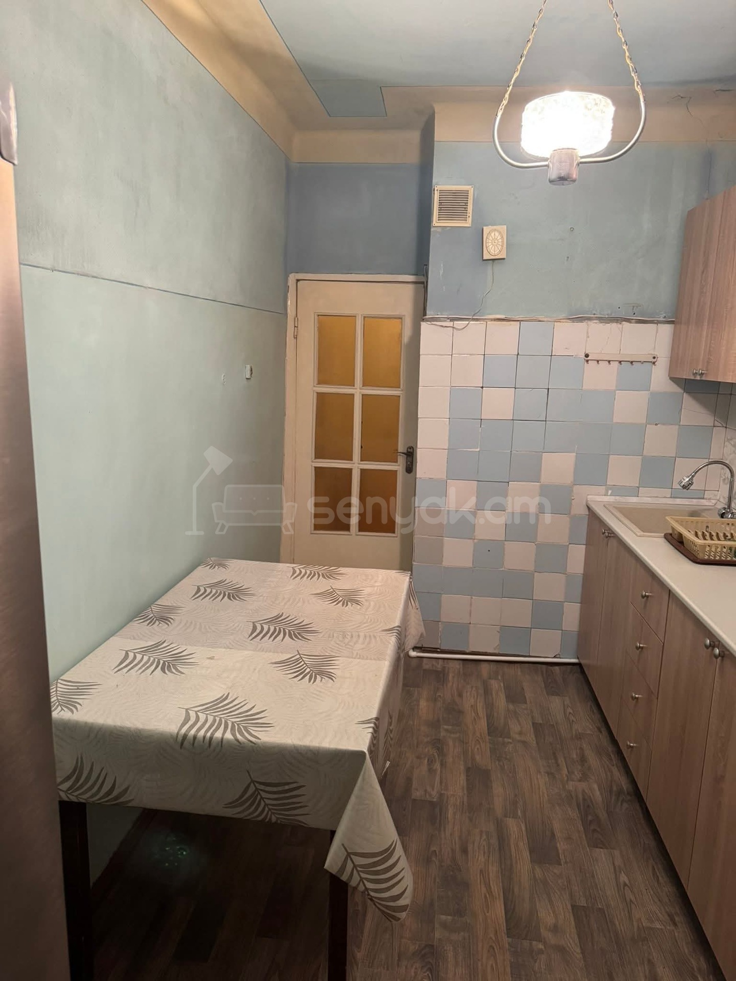 3 Սենյականոց Բնակարան, 80քմ, 7/9 հարկ, Նորմալ Վիճակում, Կահավորված