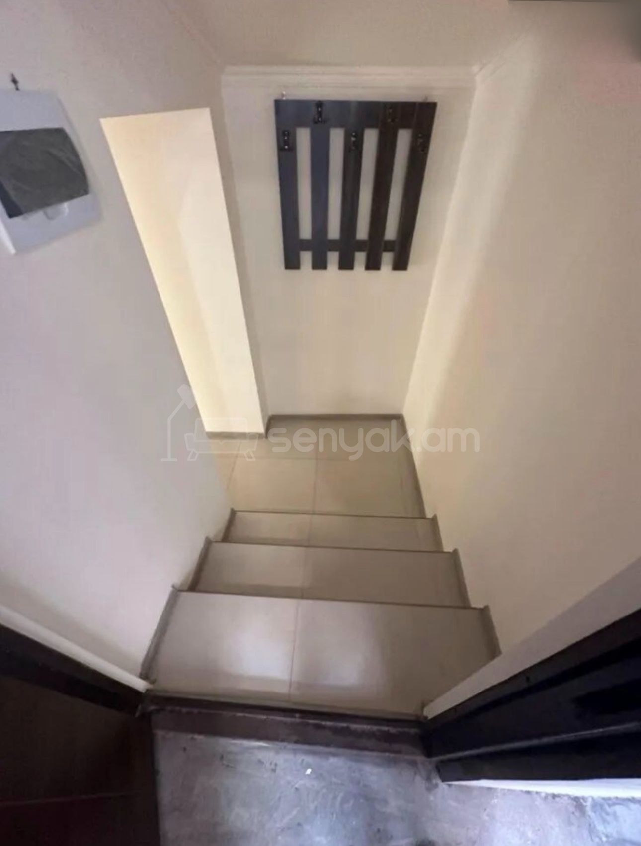 Օֆիսային Տարածք, 42քմ, Կապիտալ Վերանորոգված