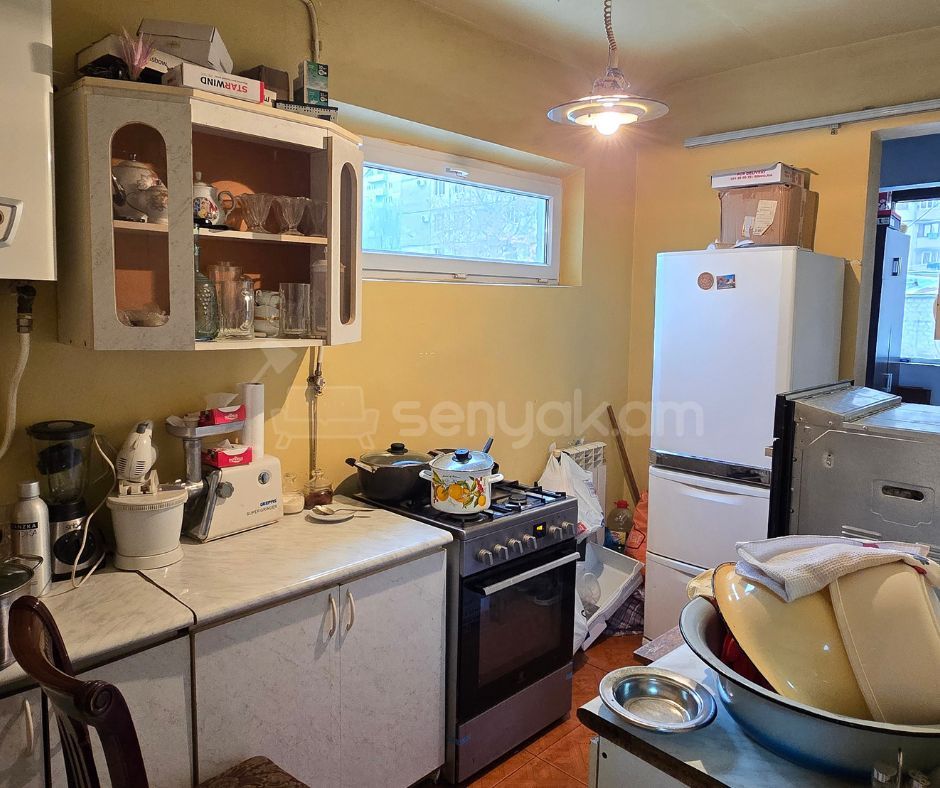 4 Սենյականոց Բնակարան, 64քմ, 3/10 հարկ, Կոսմետիկ Վերանորոգված