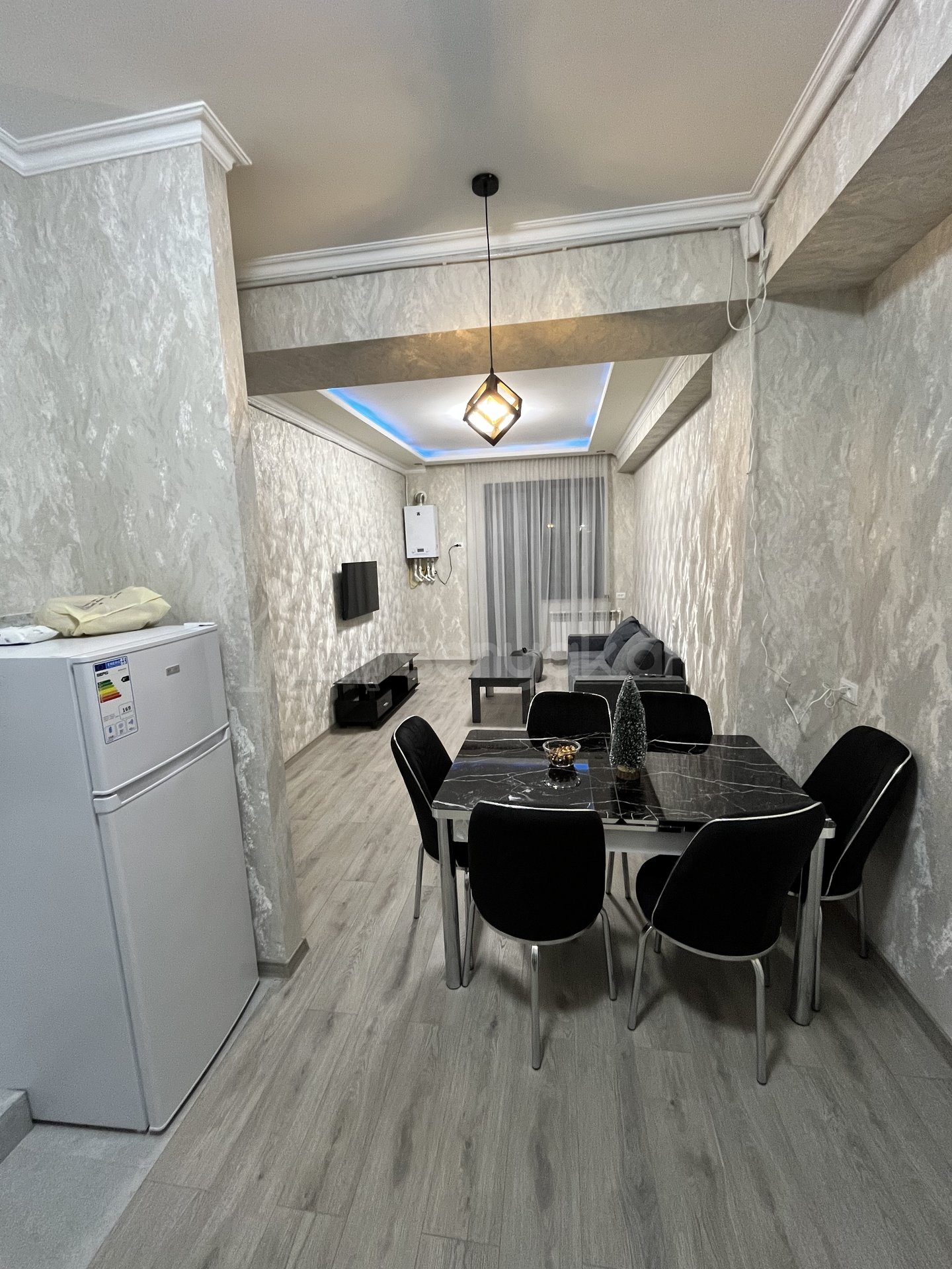 2 Սենյականոց Բնակարան Նորակառույցում, 60քմ, 6/18 հարկ, Դիզայներական Վերանորոգված, Կահավորված, Արևկող