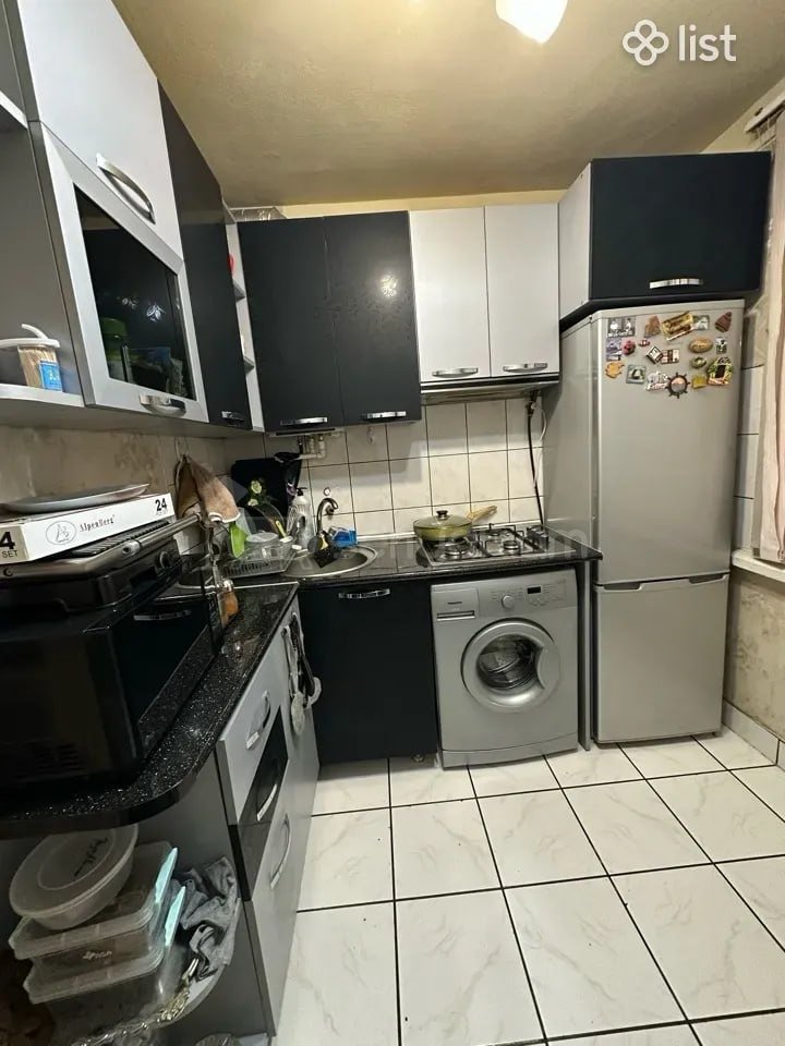 2 Սենյականոց Բնակարան Քարե Շենքում, 50քմ, 1/4 հարկ, Կապիտալ Վերանորոգված