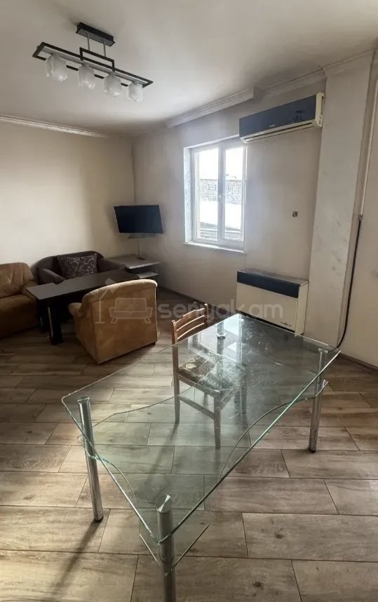 2 Սենյականոց Բնակարան, 46քմ, 1/1 հարկ, Նորմալ Վիճակում, Կահավորված, Արևկող